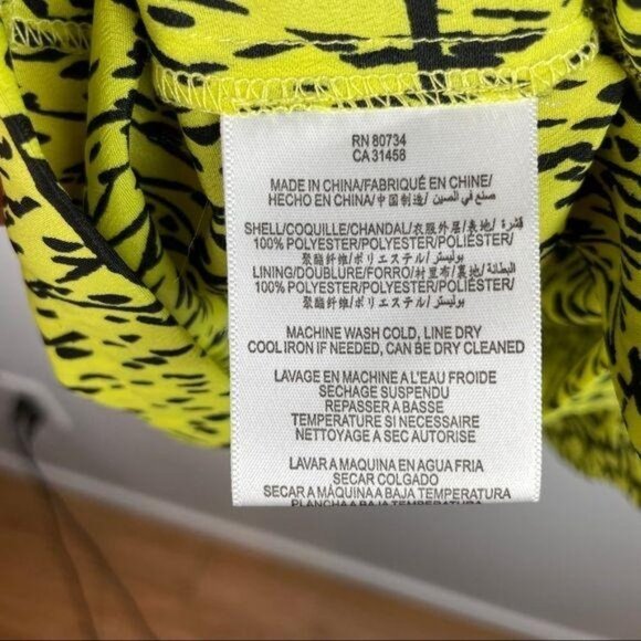 BCBGeneration Neon Lime Halter Neck Romper NWT New With Tags Women's Size 0 - Picture 8 of 12